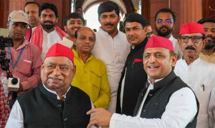 2027 में यूपी में होगा सत्ता परिवर्तन, अखिलेश यादव प्रदेश की कमान संभालेंगे: अवधेश प्रसाद