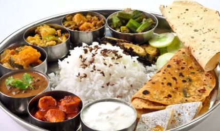 मई में सस्ता हुआ खाना, वेज और नॉन-वेज थाली इतनी हो गई सस्ती
