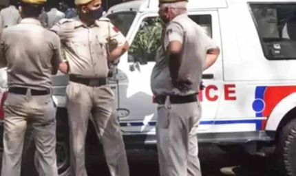 दिल्ली पुलिस ने अवैध रूप से रह रहे विदेशियों के खिलाफ कड़ा एक्शन लिया, 71 विदेशियों को किया डिपोर्ट