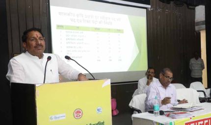 फसलों की उत्पादकता में वृद्धि के लिए करें हर संभव प्रयास: कृषि मंत्री कंषाना