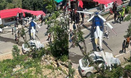 उत्तराखंड: केदारनाथ में बड़ा हादसा टला, बीच सड़क पर हेलिकॉप्टर की इमरजेंसी लैंडिंग