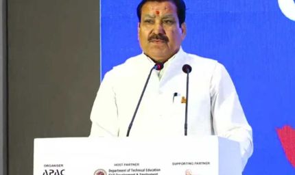 जो अपने पूर्वजों का सम्मान नहीं कर पाया, वो देश क्या चला पाएगा : गौतम टेटवाल