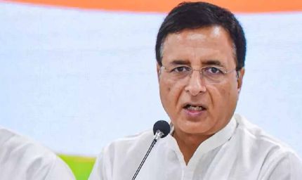 रणदीप सिंह सुरजेवाला ने आरएसएस पर भी जमकर निशाना साधा, कहा- आरएसएस ने आजादी की जंग में हिस्सा नहीं लिया