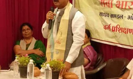 बेटियाँ अब किसी भी क्षेत्र में पीछे नहीं हैं: राज्यमंत्री जायसवाल