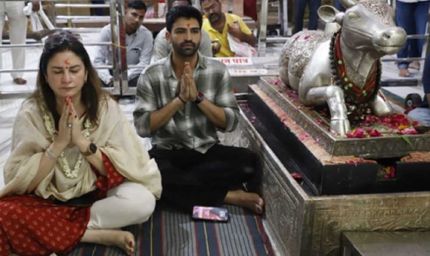 महाकाल के दरबार में बेटे संग पहुंची अभिनेत्री कुनिका सदानंद, कहा- धन्य हो गई दर्शन पाकर