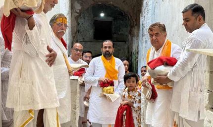 श्रीनाथजी मंदिर में ज्येष्ठ शुक्ल चतुर्दशी और पूर्णिमा के मौके पर मनाया प्रभुजी का  स्नान उत्सव