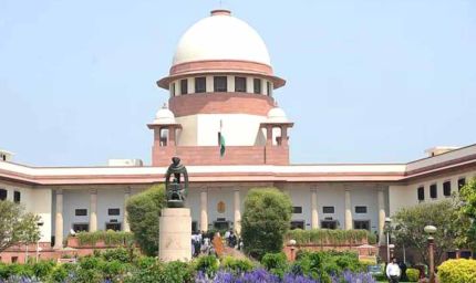 महिला वकील की इस हरकत से सुप्रीम कोर्ट नाराज, आज की पीढ़ी तौर-तरीके नहीं सीखना चाहती