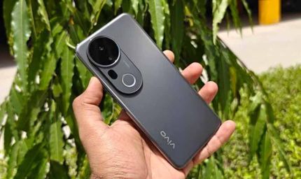 भारतीय बाजार में लॉन्च  हुआ Vivo T4 Ultra 5G स्मार्टफोन