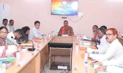 रायपुर : सरकारी मेडिकल कॉलेज बनें जनता की पहली पसंद : स्वास्थ्य मंत्री जायसवाल