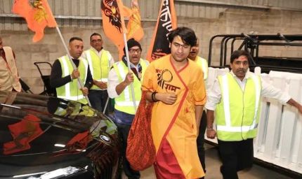 राजा रघुवंशी हत्याकांड के बाद धीरेंद्र शास्त्री शादी से डरे, बोले पहले नीले ड्रम की देवियां आईं, अब सोनम आ गई