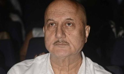 अहमदाबाद विमान हादसे पर अनुपम खेर हुए भावुक, बोले-‘ये हादसा सिर्फ खबर नहीं, दुखों का पहाड़ है’