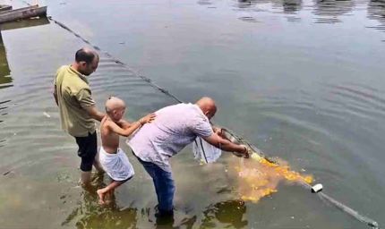 राजा के मोक्ष के लिए बड़े भाई विपिन रघुवंशी और भतीजे विधान ने किया पिंडदान, सोनम का भाई भी साथ-साथ रहा