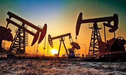 अचानक इस्राइल ने ईरान पर हमला कर पूरा मामला नई ओर मोड़ दिया, बढ़ सकते हैं पेट्रोल के दाम