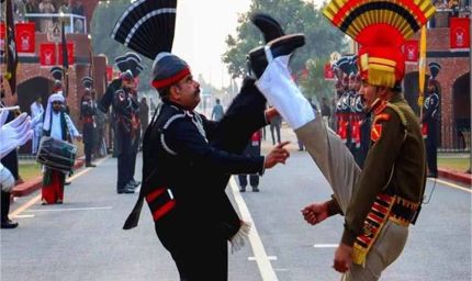 अटारी सीमा पर आयोजित की जाने वाली रिट्रीट सेरेमनी परेड का बदला  समय