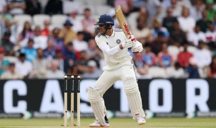 पहले टेस्ट के मुकाबले के पहले दिन शुभमन काले रंग की मोजे पहनकर बल्लेबाजी के लिए उतरे, ICC लगाएगी जुर्माना?