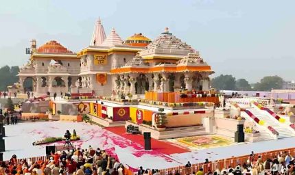 अंतरराष्ट्रीय योग दिवस 2025: अयोध्या में राम मंदिर प्रांगण, प्रयागराज और काशी में आध्यात्मिक ऊर्जा के संग हुआ योगाभ्यास