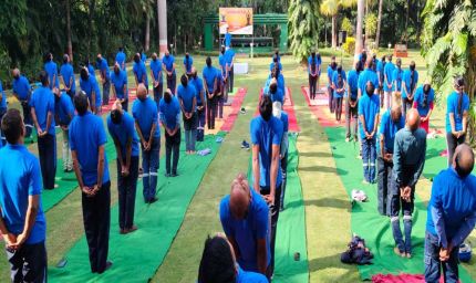 जिंदल स्टील  रायपुर में अंतर्राष्ट्रीय योग दिवस धूमधाम से मनाया गया