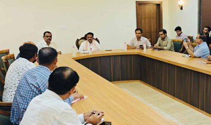 बायपास और रिंगरोड का निर्माण समय-सीमा में पूरा कराएं : उप मुख्यमंत्री शुक्ल