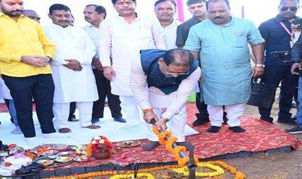 मुख्यमंत्री  साय ने कुनकुरी में 250 सीटर नालंदा परिसर का किया भूमिपूजन: लाइब्रेरी में होगी इंडोर और आउटडोर अध्ययन की व्यवस्था