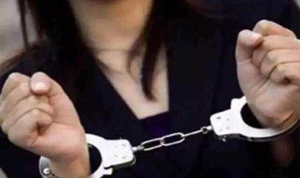 गुरुग्राम में होटल ले जाकर नाबालिग छात्र से बनाती थी संबंध, स्कूल टीचर अरेस्ट