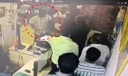 जबलपुर में कांग्रेस नेता ने हॉस्पिटल में घुसकर स्टाफ के साथ क मारपीट