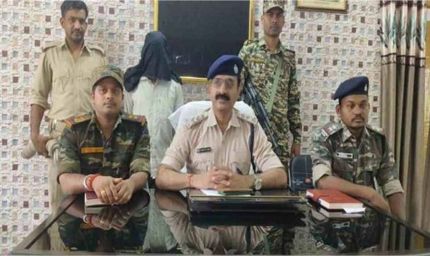 पलामू में टीएसपीसी का एरिया कमांडर गिरफ्तार