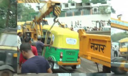 भोपाल सड़कों पर सालों से खड़े कंडम वाहन किए जब्त, अवैध तरीके से खड़ी लग्जरी गाड़ियां क्रेन से खींची