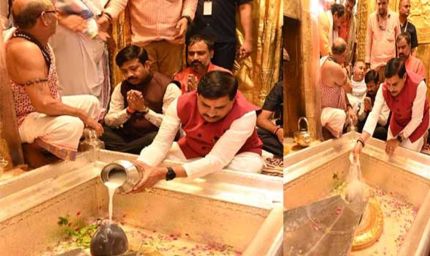 सीएम डॉ मोहन ने बाबा काशी विश्वनाथ के किए दर्शन, महादेव से की MP की सुख समृद्धि की कामना