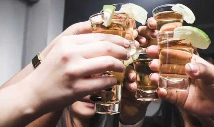 शराब की खपत के मामले में यूरोपीय देशों का कोई मुकाबला नहीं, टॉप 10 में 8 देश यूरोप के हैं और बाकी दो अफ्रीकी