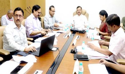 स्कूल शिक्षा मंत्री सिंह की अध्यक्षता में हुई गवर्निंग बॉडी की बैठक, बच्चों को गुणवत्तापूर्ण पुस्तकें समय पर मिलें, यह सुनिश्चित हो