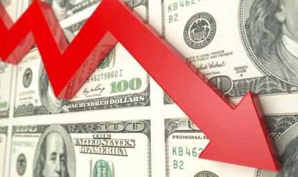 इजरायल और ईरान के बीच जंग थमने के बाद से डॉलर लगातार टूट रहा, गिरकर चार साल के निचले स्तर पर आ गया