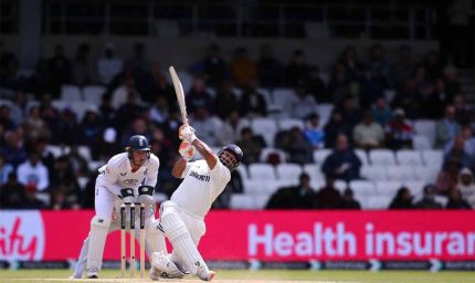 डिविलियर्स ने कहा- 100 में 99 बार पंत जैसे खिलाड़ी सफल होते हैं