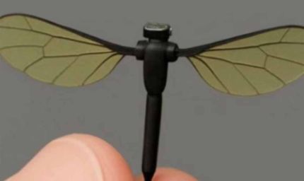 चीन ने हाल ही में एक ऐसे ड्रोन का नमूना पेश किया है जो ड्रोन की दुनिया में तहलका मचा सकता है