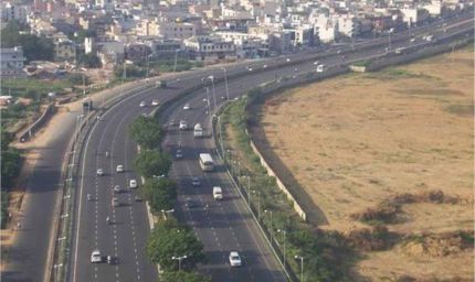 गुरुग्राम-दिल्ली एक्सप्रैस-वे पर धीमी गति से वाहन चलाने पर कार्रवाई होगी