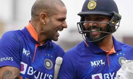 जब शिखर धवन अपनी गर्लफ्रेंड को रोहित शर्मा के साथ शेयर्ड रूम में ले गए थे और वहां रोहित ने उनसे शिकायत भी की थी