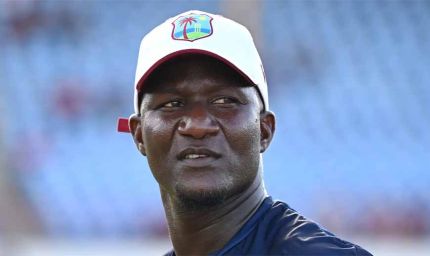 अंपायर आलोचना करना वेस्टइंडीज के कोच डैरेन सैमी को पड़ा महंगा, लगा जुर्माना