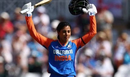 स्मृति मंधाना सभी प्रारूपों में शतक बनाने वाली पहली भारतीय महिला खिलाड़ी बनीं