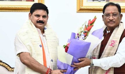 मुख्यमंत्री साय से केंद्रीय राज्य मंत्री सतीश चंद्र दुबे की मुलाकात, कोयला क्षेत्र के विकास और CSR फंड से जनकल्याणकारी कार्यों को बढ़ावा देने पर हुई चर्चा