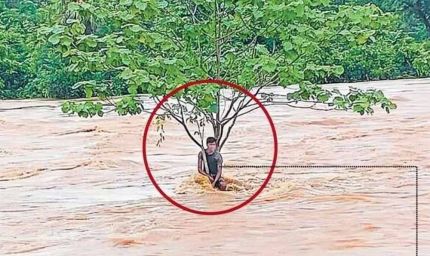 शंख नदी के तेज बहाव में  3 किलोमीटर तक बहा युवक, फिर ऐसे बची जान