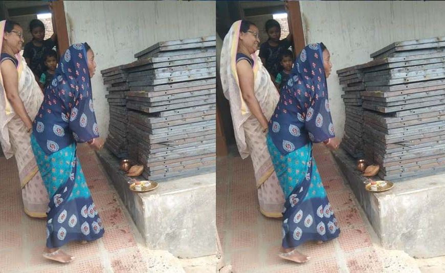 प्रधानमंत्री आवास योजना बनी ग्रामीण महिला समूहों की आजीविका का आधार