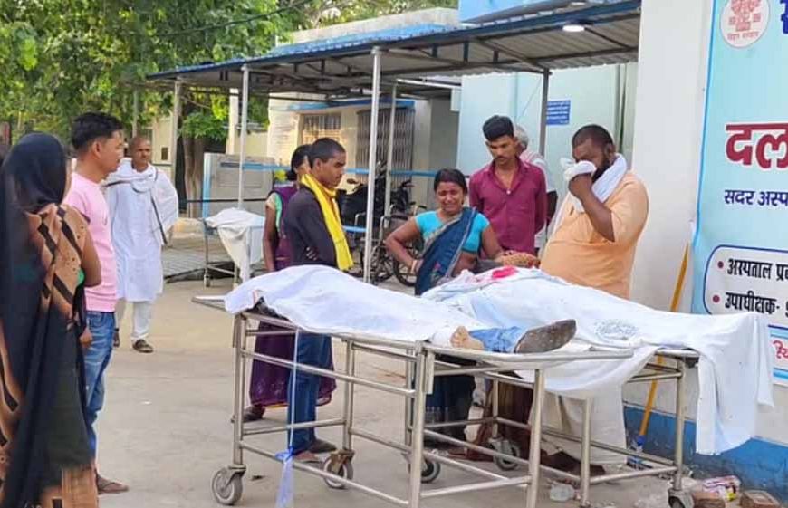 हाईवे पर हादसे में दो युवकों की मौत, पिकअप ने मारी टक्कर