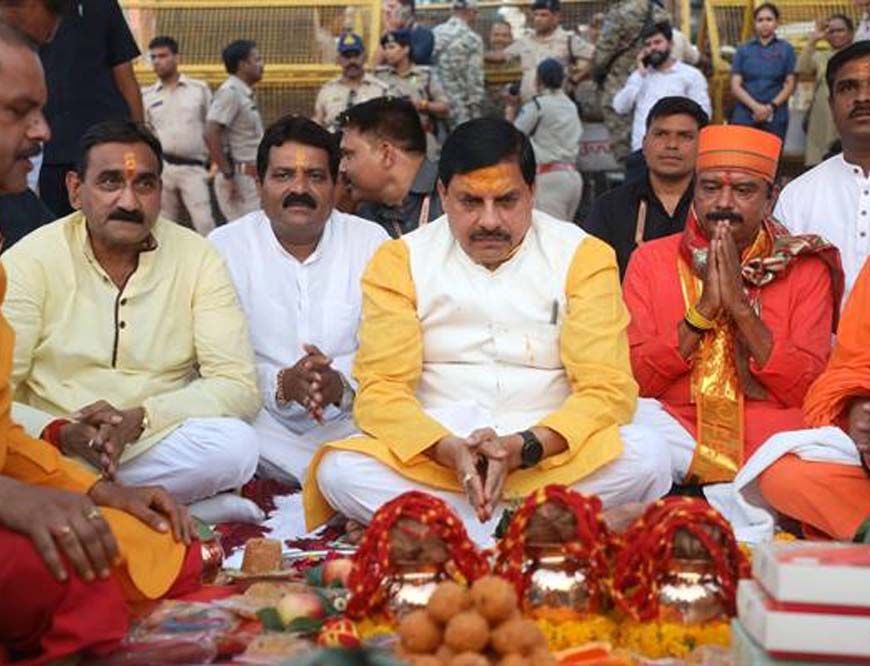 माँ क्षिप्रा के कल कल बहते शुद्ध जल के साथ होगा सिंहस्थ का भव्य आयोजन : मुख्यमंत्री डॉ यादव