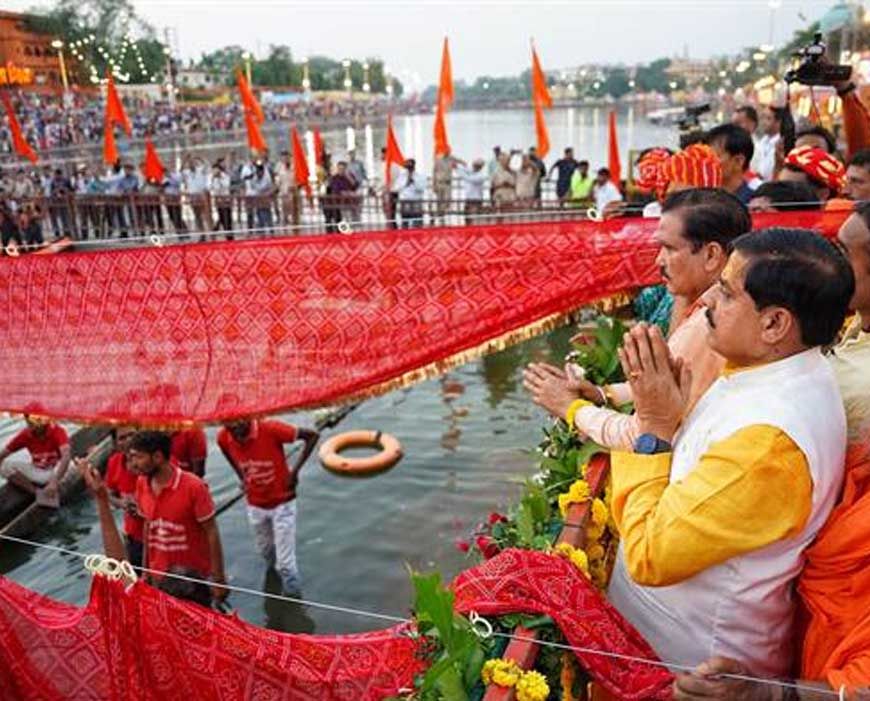 मुख्यमंत्री डॉ. यादव क्षिप्रा तीर्थ परिक्रमा में हुए शामिल