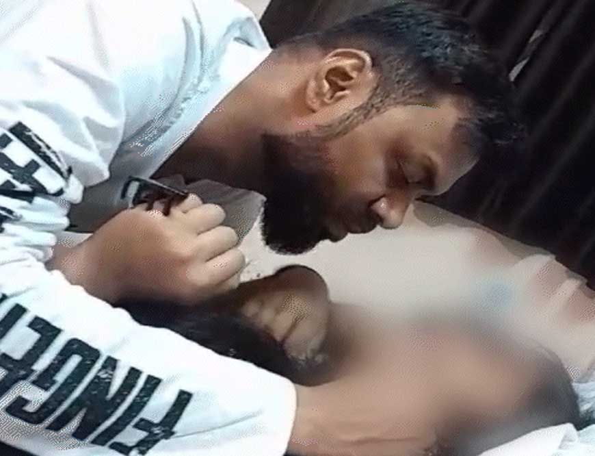 रेप-गैंगरेप के आरोप में जेल में बंद शूटिंग कोच मोहसिन पर 8वीं FIR दर्ज हुई, घर बुलाकर गलत तरीके से टच किया