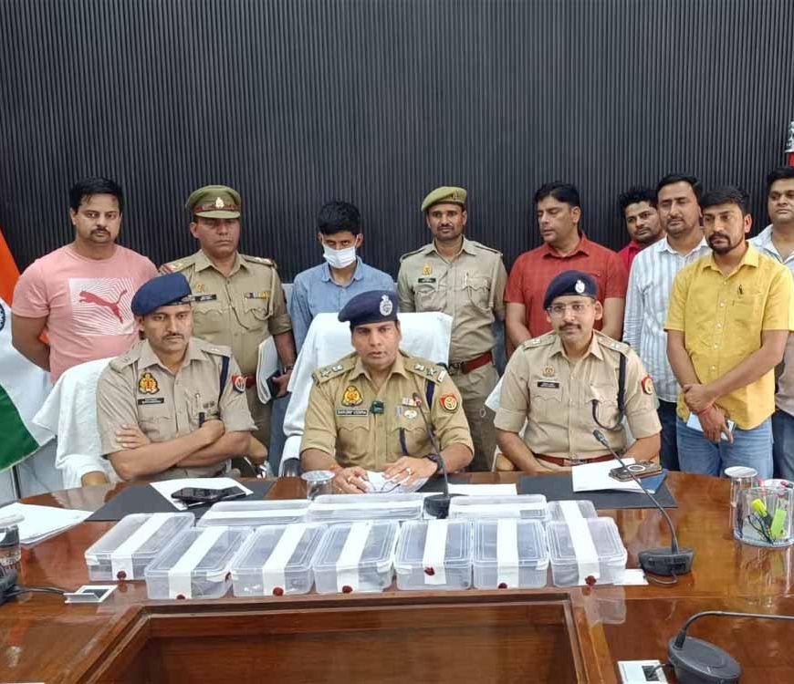 मुजफ्फरनगर में हैरान करने वाला मामला, फूड बॉक्स में तमंचे रखकर डिलीवरी करता था स्विगी ब्वॉय, पुलिस ने दबोचा