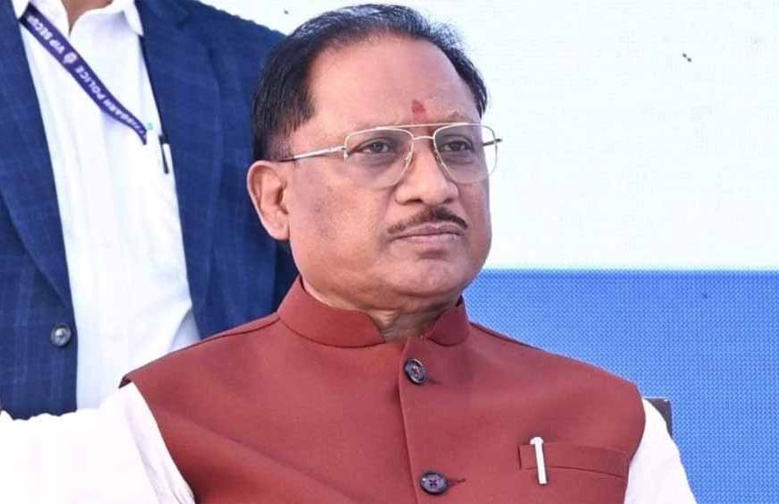 आईईडी विस्फोट में शहीद हुए एएसपी आकाश राव गिरपुंजे को सीएम साय ने दी श्रद्धांजलि