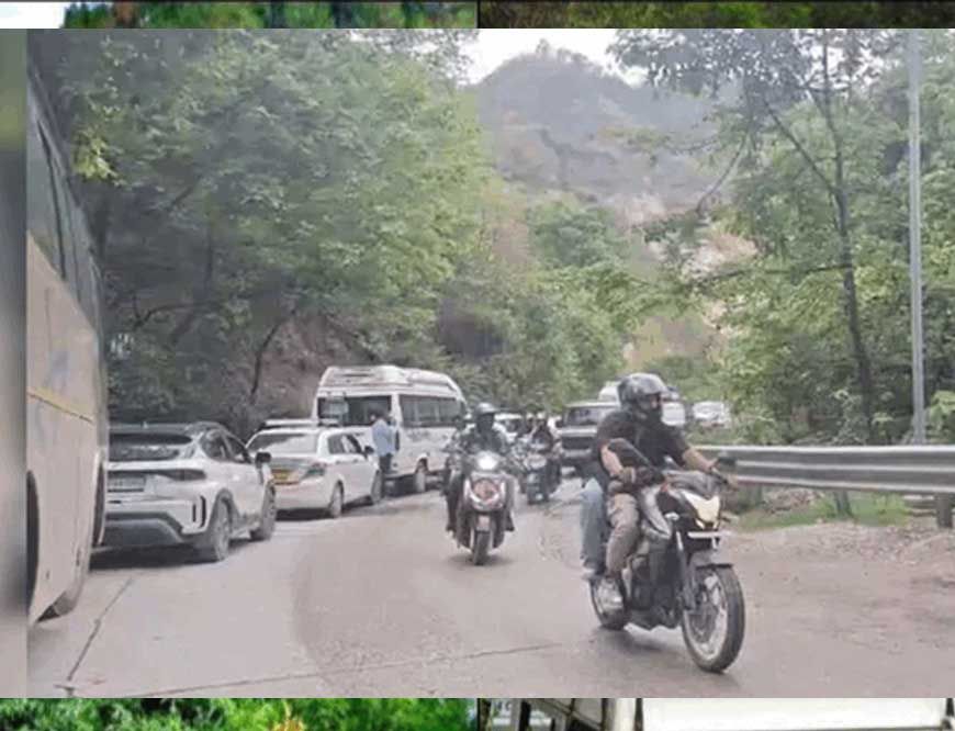 उत्तराखंड के पहाड़ सैलानियों की भीड़ से कराह रहा, जिधर देखो जाम ही जाम