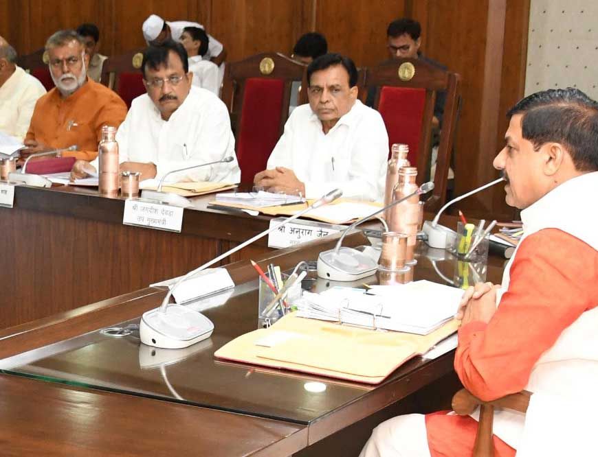 प्रदेश की 20 हजार 600 सुदूर बसाहटों को मुख्य मार्ग से जोड़ने 21 हजार 630 करोड़ रूपये की सैद्धांतिक स्वीकृति