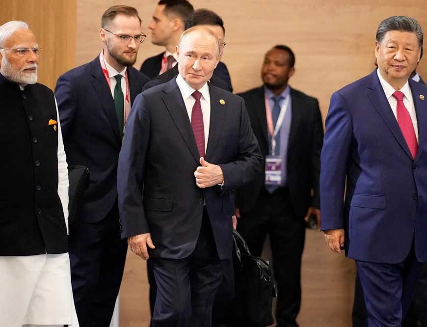 भारत-चीन को साथ लाने पर अड़ा रूस, बातचीत शुरू कर दी, त्रिगुट फिर खड़ा होगा