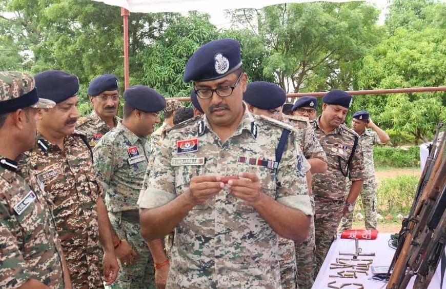 नेशनल पार्क मुठभेड़ में बरामद किया गया, 7 माओवादियों में से 5 की हुई शिनाख्तगी